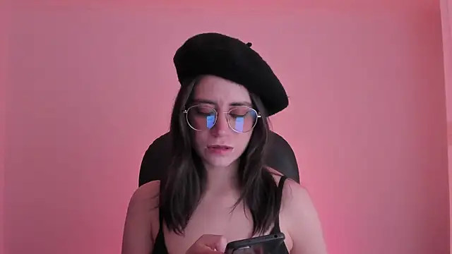 HazelKush online show from 23, 10, 2025