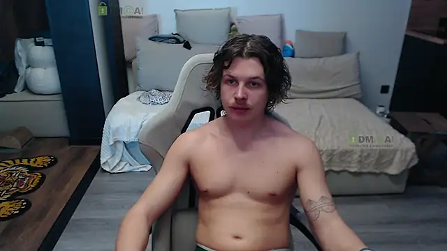 Sunny-Girl1 online show from 17, 4, 2026