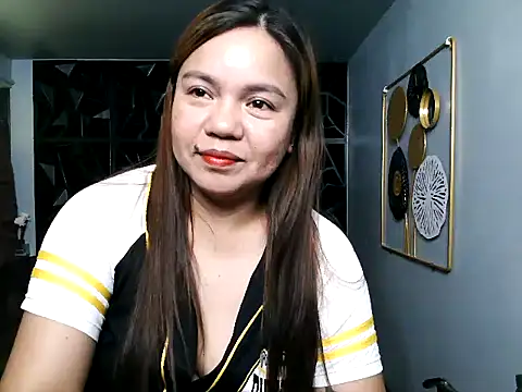 Snapshot of ambersmile chatting on 2, 3, 2025 ambersmile online show from 2, 3, 2025
