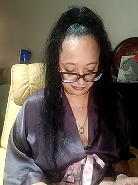 PichyPrettyPussy online show from 23, 10, 2025