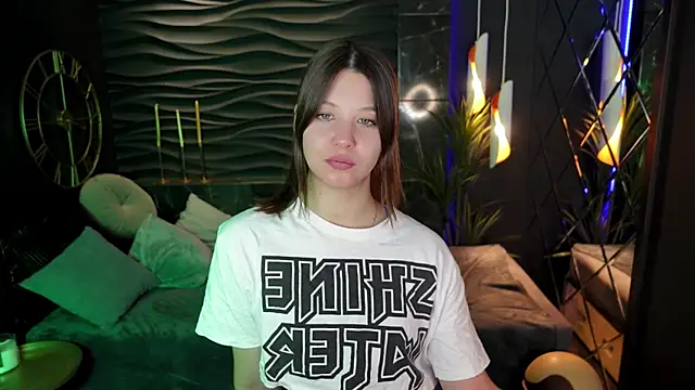 ElizaMild online show from 9, 1, 2025