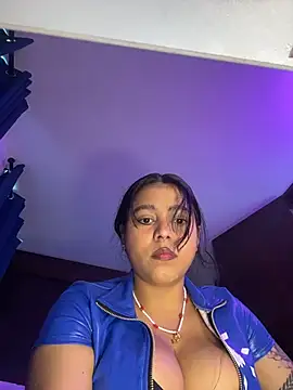 Naiara sex online show from 13, 3, 2026