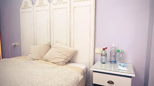 Snapshot of new_dee chatting on 22, 3, 2025 new dee online show from 22, 3, 2025