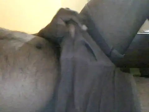 Snapshot of Indianguymohan chatting on 8, 11, 2025 Indianguymohan online show from 8, 11, 2025