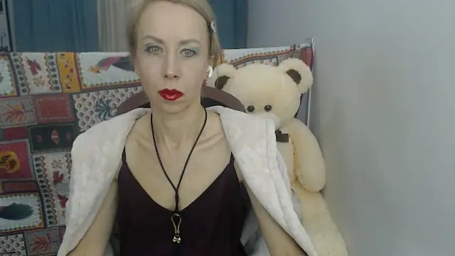 Snapshot of LuxuryNika chatting on 22, 12, 2024 LuxuryNika online show from 22, 12, 2024