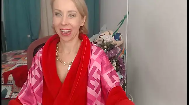 Snapshot of LuxuryNika chatting on 31, 12, 2024 LuxuryNika online show from 31, 12, 2024