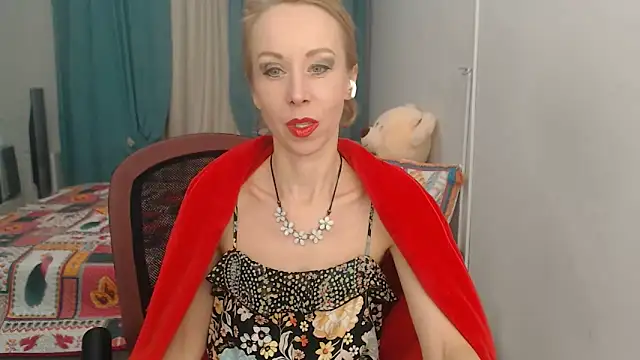Snapshot of LuxuryNika chatting on 12, 2, 2025 LuxuryNika online show from 12, 2, 2025