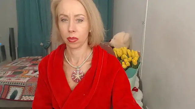 Snapshot of LuxuryNika chatting on 8, 3, 2025 LuxuryNika online show from 8, 3, 2025