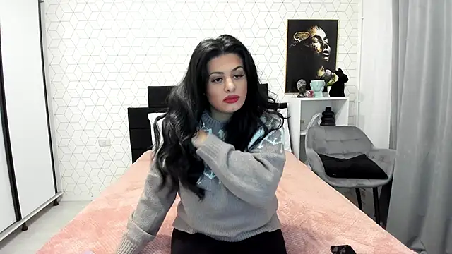 Snapshot of Heidix chatting on 5, 11, 2025 Heidix online show from 5, 11, 2025