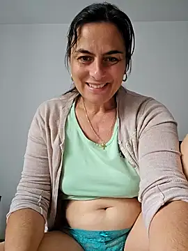 Snapshot of IsabelleCraft chatting on 10, 9, 2025 IsabelleCraft online show from 10, 9, 2025