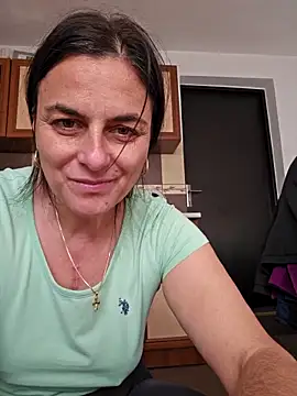 Snapshot of IsabelleCraft chatting on 15, 12, 2025 IsabelleCraft online show from 15, 12, 2025