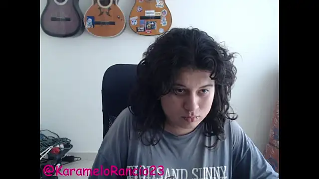 Snapshot of Smoke_trip_Alicia chatting on 23, 1, 2025 Smoke trip Alicia online show from 23, 1, 2025
