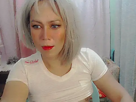 Snapshot of shanecummer chatting on 21, 5, 2026 shanecummer online show from 21, 5, 2026