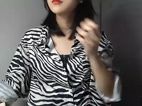 Bigg Pussyy Catt online show from 17, 12, 2024