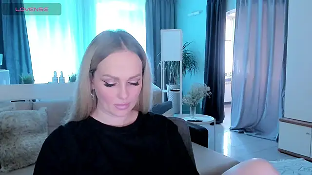 Libby Nora online show from 26, 2, 2025