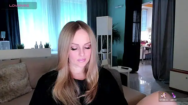 Libby Nora online show from 4, 3, 2025