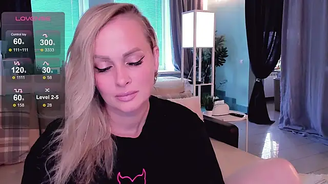 Libby Nora online show from 8, 9, 2025