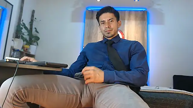 Andrew 4  online show from 12, 2, 2026