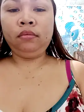 Snapshot of XXLorie_02 chatting on 12, 2, 2025 XXLorie 02 online show from 12, 2, 2025
