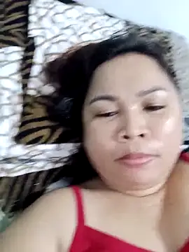 Snapshot of XXLorie_02 chatting on 27, 2, 2025 XXLorie 02 online show from 27, 2, 2025