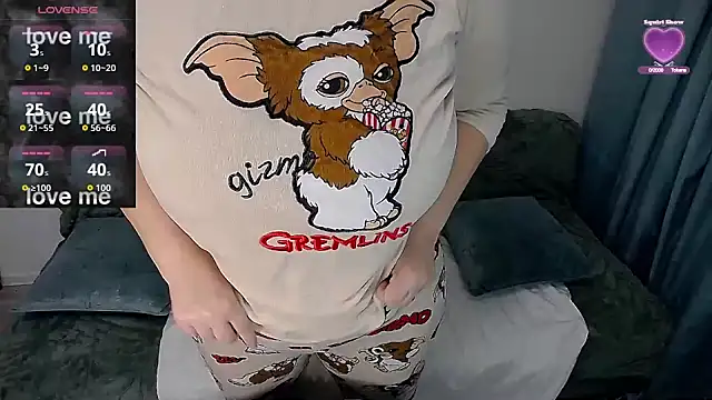 erikaerika online show from 22, 11, 2025