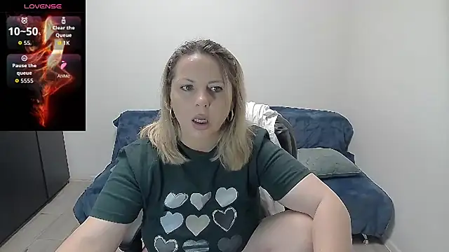 erikaerika online show from 25, 5, 2026