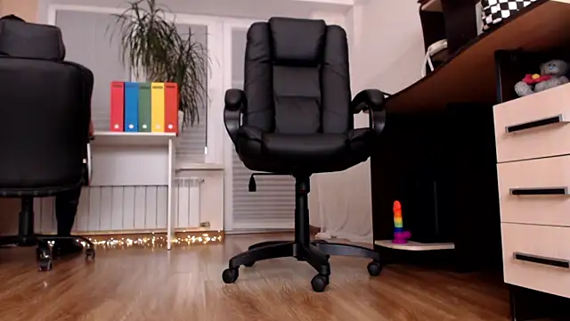 Snapshot of CassieDonald chatting on 13, 9, 2025 CassieDonald online show from 13, 9, 2025