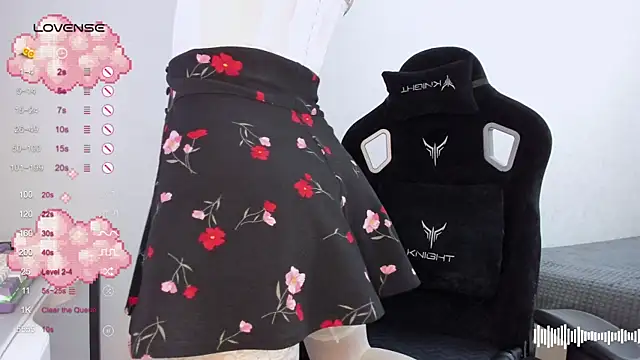 Snapshot of SkyqueenI chatting on 20, 3, 2025 SkyqueenI online show from 20, 3, 2025