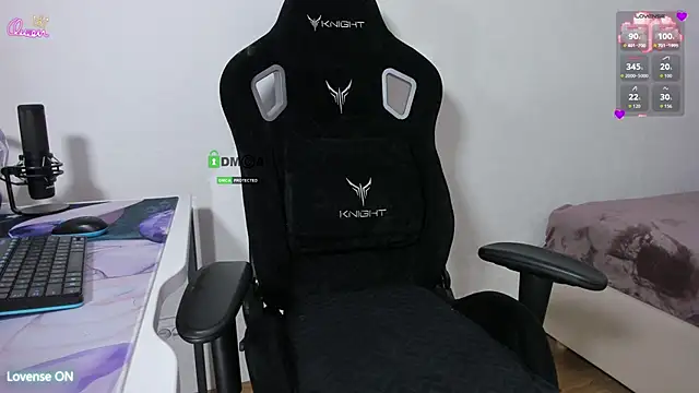 SkyqueenI online show from 27, 2, 2026