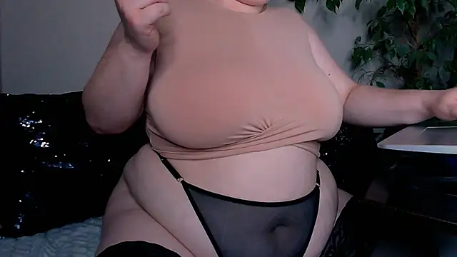 ZinaCorleone online show from 7, 3, 2025