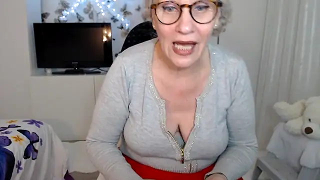 Snapshot of Ghertrude52 chatting on 12, 3, 2025 Ghertrude52 online show from 12, 3, 2025