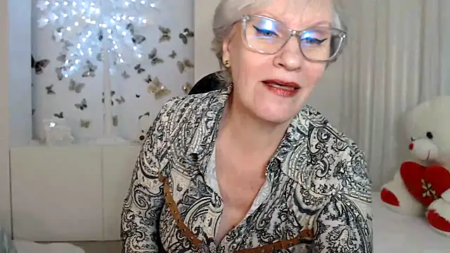 Snapshot of Ghertrude52 chatting on 19, 3, 2025 Ghertrude52 online show from 19, 3, 2025