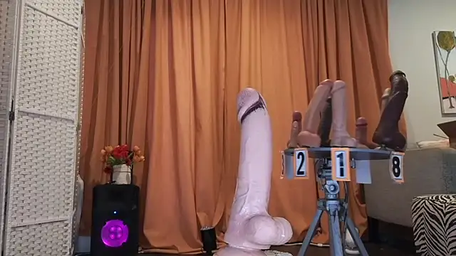 Snapshot of Foglove69 chatting on 11, 11, 2025 Foglove69 online show from 11, 11, 2025