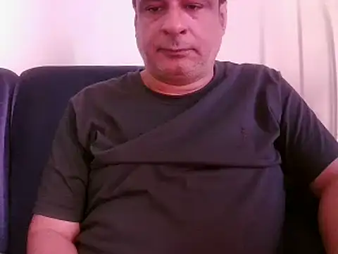 Snapshot of desipapaxxx chatting on 4, 2, 2025 desipapaxxx online show from 4, 2, 2025