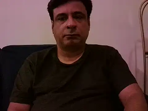 Snapshot of desipapaxxx chatting on 21, 2, 2025 desipapaxxx online show from 21, 2, 2025