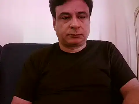 Snapshot of desipapaxxx chatting on 2, 3, 2025 desipapaxxx online show from 2, 3, 2025