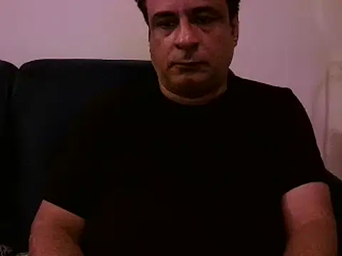 Snapshot of desipapaxxx chatting on 2, 3, 2025 desipapaxxx online show from 2, 3, 2025