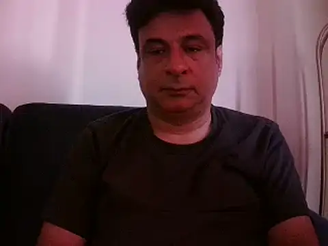 Snapshot of desipapaxxx chatting on 21, 3, 2025 desipapaxxx online show from 21, 3, 2025