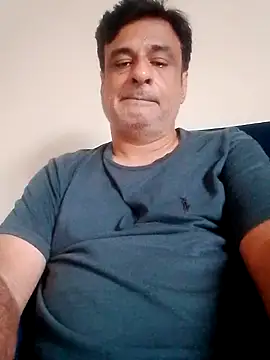Snapshot of desipapaxxx chatting on 19, 9, 2025 desipapaxxx online show from 19, 9, 2025