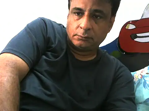 Snapshot of desipapaxxx chatting on 1, 10, 2025 desipapaxxx online show from 1, 10, 2025