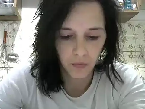 Snapshot of SexxyLety chatting on 4, 2, 2025 SexxyLety online show from 4, 2, 2025