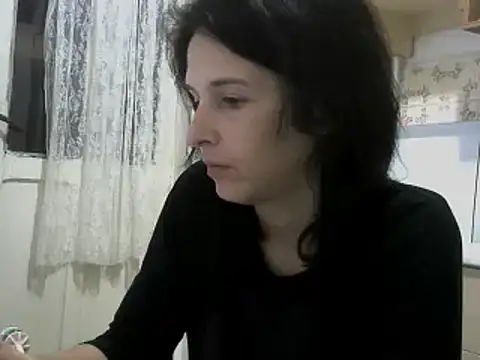 Snapshot of SexxyLety chatting on 5, 3, 2025 SexxyLety online show from 5, 3, 2025