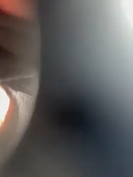 Snapshot of emma_tour chatting on 4, 12, 2025 emma tour online show from 4, 12, 2025