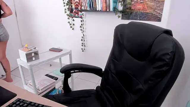 Snapshot of TaliMajesty chatting on 14, 12, 2024 TaliMajesty online show from 14, 12, 2024