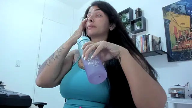 Snapshot of TaliMajesty chatting on 20, 2, 2025 TaliMajesty online show from 20, 2, 2025