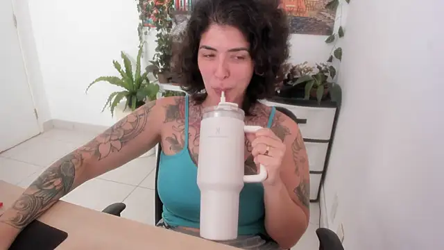 Snapshot of TaliMajesty chatting on 7, 10, 2025 TaliMajesty online show from 7, 10, 2025