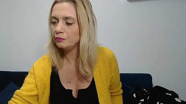 MysticCreature online show from 19, 12, 2024