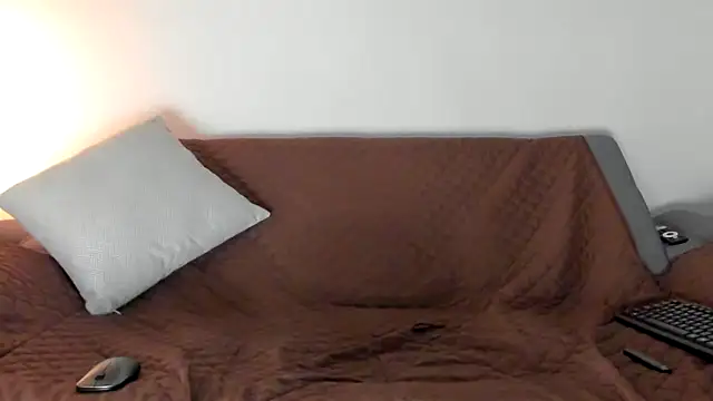 Snapshot of camilo_restrepo21 chatting on 9, 2, 2025 camilo restrepo21 online show from 9, 2, 2025