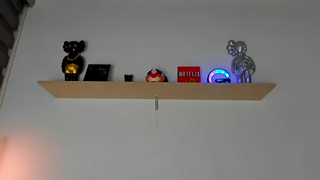 Snapshot of camilo_restrepo21 chatting on 9, 2, 2025 camilo restrepo21 online show from 9, 2, 2025