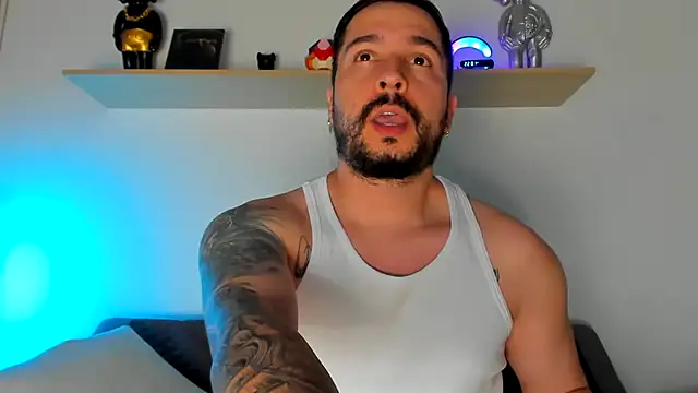 Snapshot of camilo_restrepo21 chatting on 14, 2, 2025 camilo restrepo21 online show from 14, 2, 2025